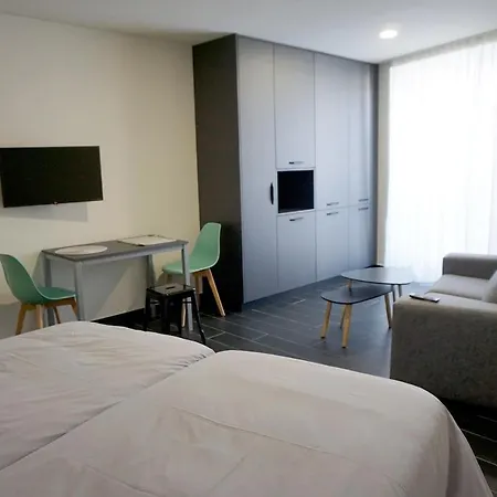 Lumen Place * Mondonedo